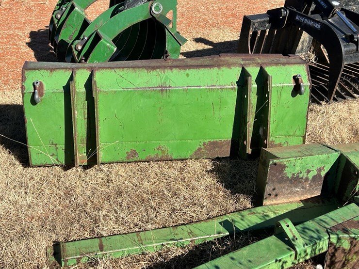 john-deere-148-image-5