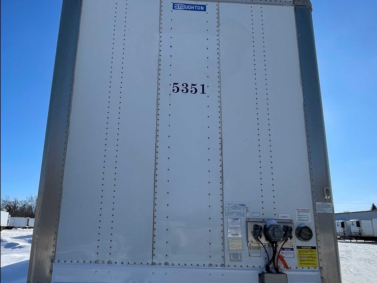 2023-stoughton-trailer-image-2