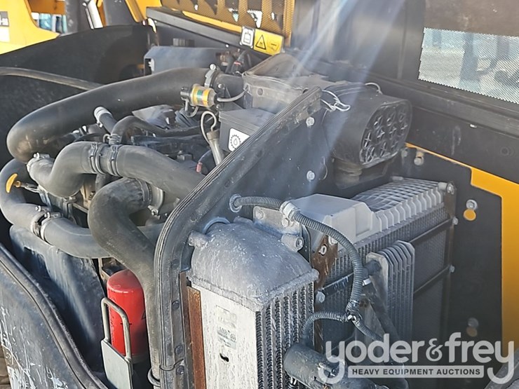 2016-jcb-510-56-image-28