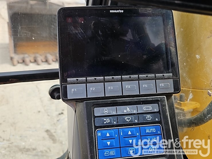 2019-komatsu-pc390-lci-11-image-44