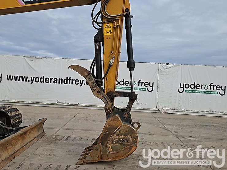 2023-sany-sy135c-image-16