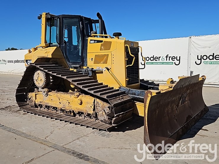 2018-caterpillar-d6n-image-7