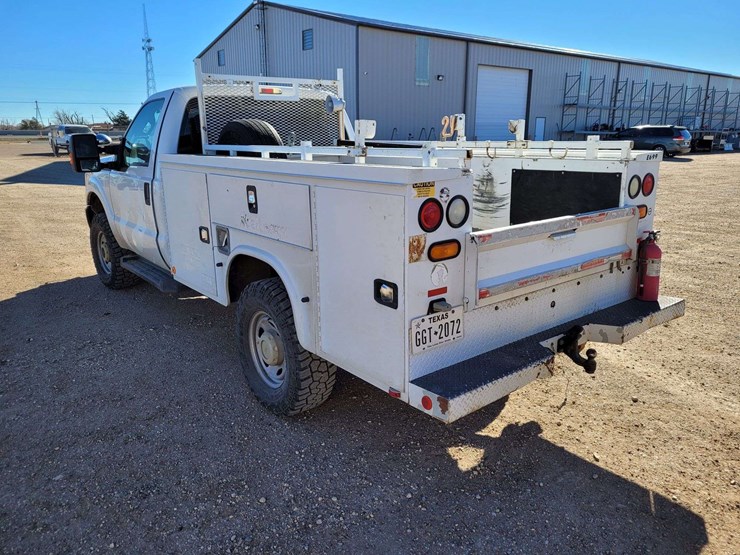 2016-ford-f350-sd-image-5