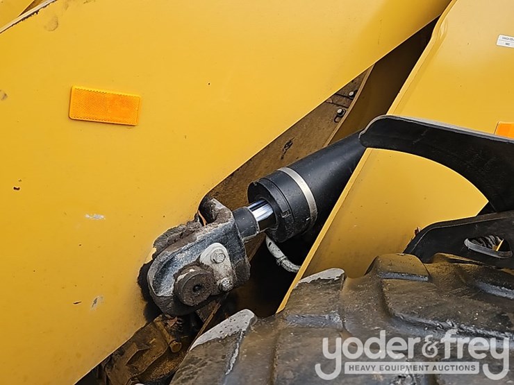 2019-caterpillar-918m-image-17