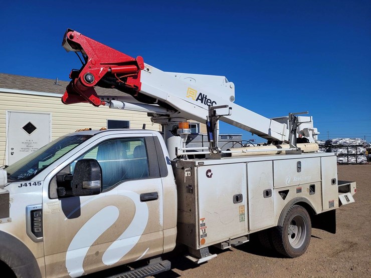 2019-ford-f550-image-15