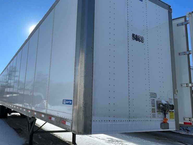 2022-stoughton-trailer-image-3