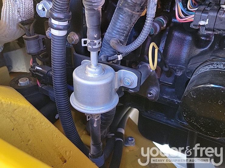 2024-komatsu-pc55mr-image-37