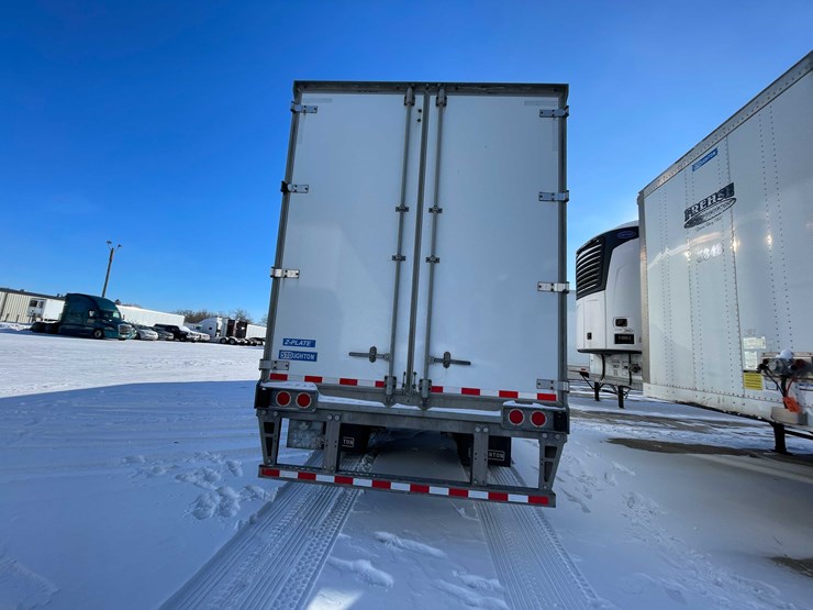 2022-stoughton-trailer-image-6