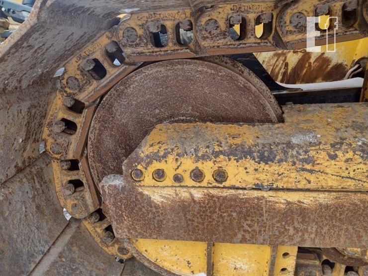 2022-deere-700l-lgp-image-25