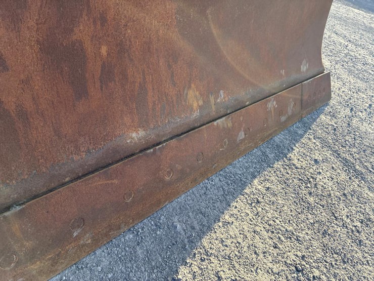 2016-caterpillar-d6n-lgp-image-14