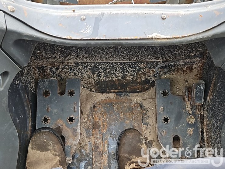 2021-bobcat-t76-image-26