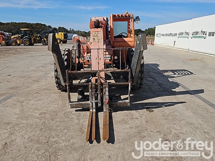 2014-sky-trak-10054-image-14