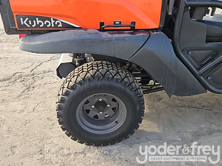 2023-kubota-rtv520-image-8