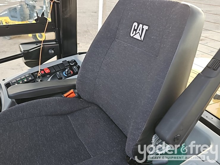 caterpillar-910-image-25