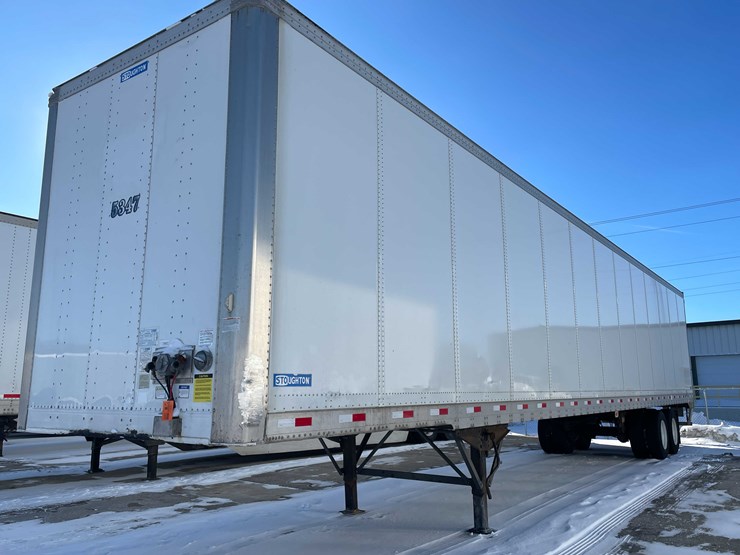 2022-stoughton-trailer-image-1