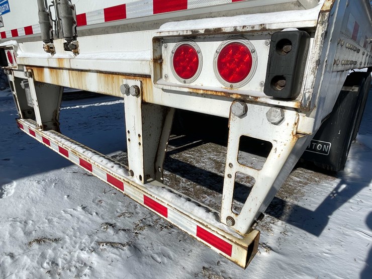 2023-stoughton-trailer-image-24