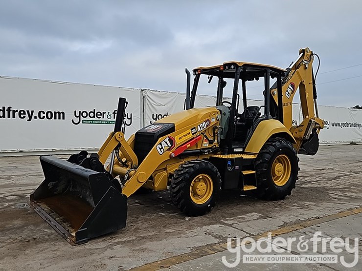 2022-caterpillar-420-xe-image-1