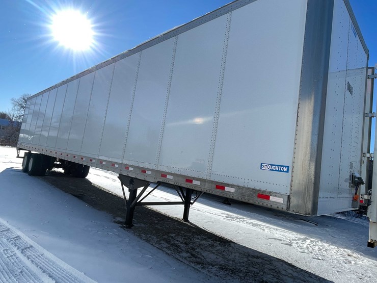 2022-stoughton-trailer-image-4