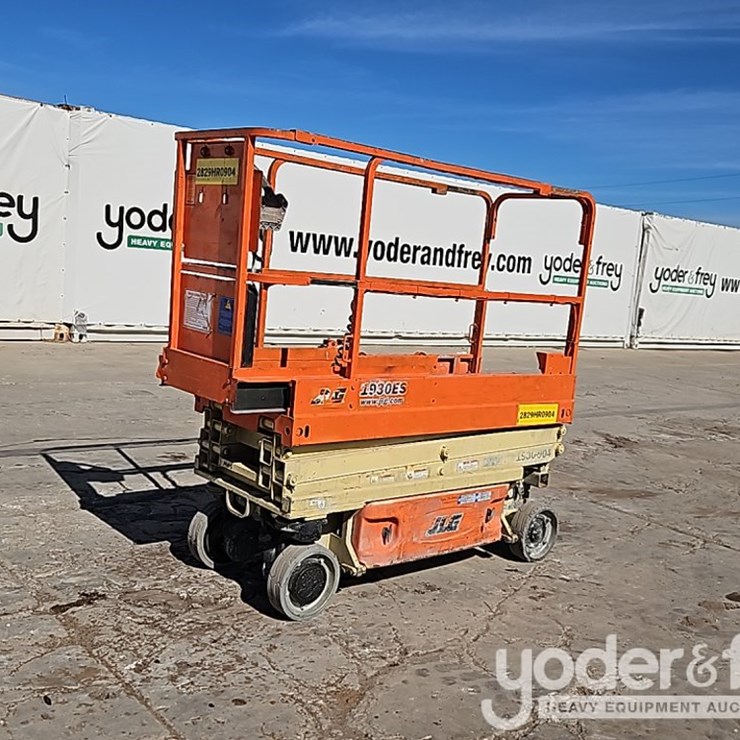 2016 JLG 1930ES