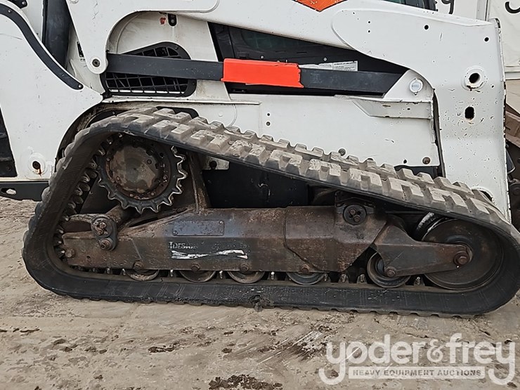 2018-bobcat-t870-image-8