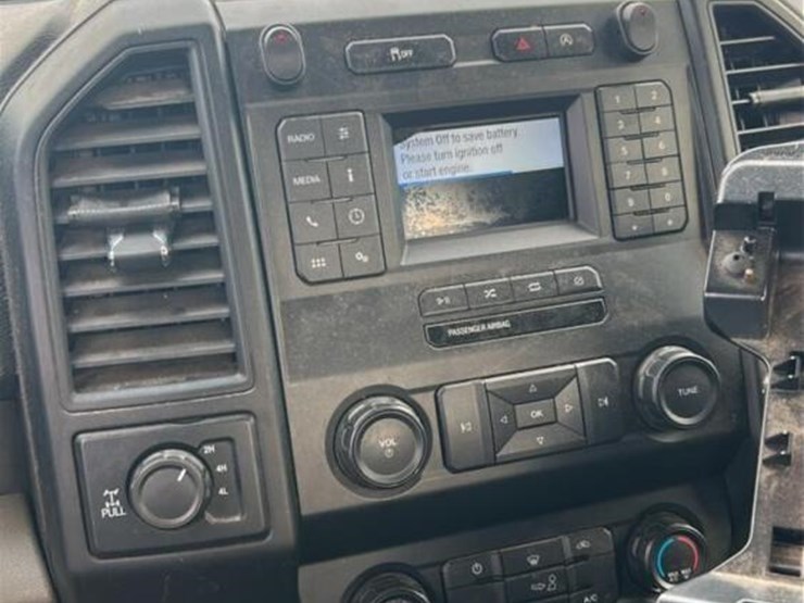 2019-ford-f150-image-15