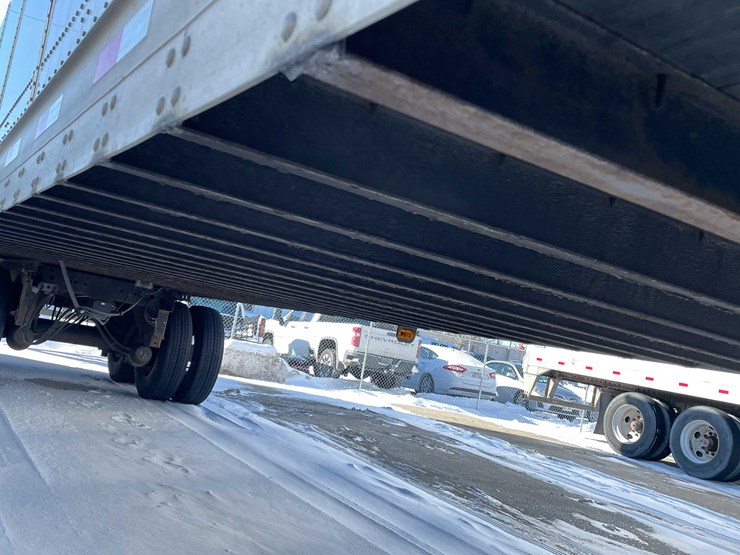 2022-stoughton-trailer-image-17