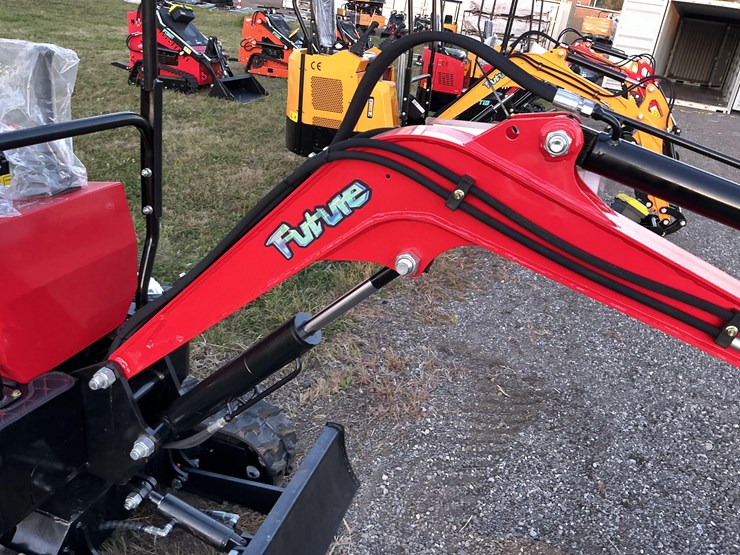 #1207-•-unused-future-ft13-mini-excavator-image-28