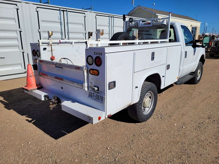 2016-ford-f350-sd-image-5