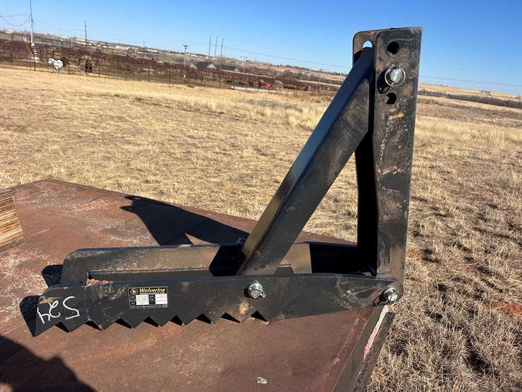 #49-•-2025-wolverine-excavator-thumb-image-1