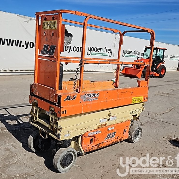 2016 JLG 1930ES