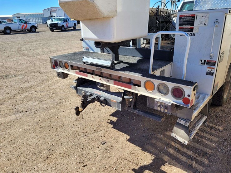 2019-ford-f550-image-6