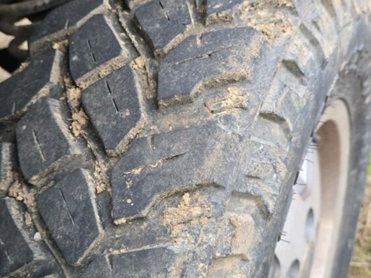 1997-jeep-wranger-4wd,-s/n-1j4fy29p0vp543954:-4-cyl-gas-eng.,-hard-top,-bikini-top,-13000-lb.-winch-image-6