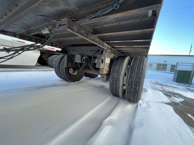 2023-stoughton-trailer-image-20