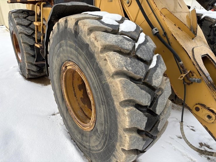 2005-caterpillar-924g-image-4