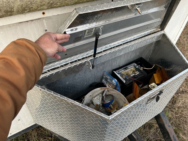 #8-•-2003-model-14’-image-9