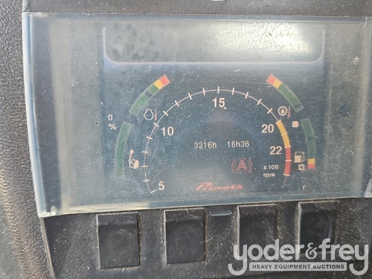 2013-prinoth-panther-t8-image-38