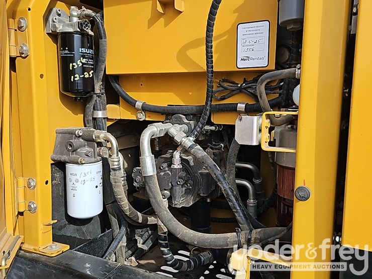 2023-sany-sy135c-image-29