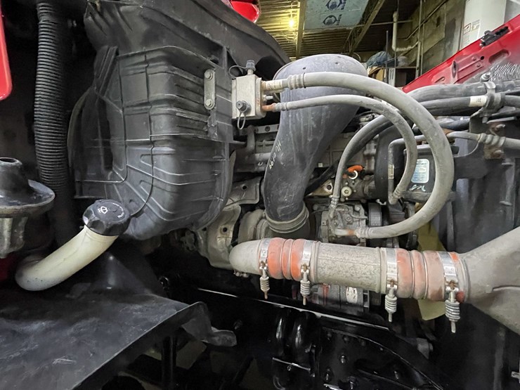 #6227-•-2018-freightliner-cascadia-day-cab-semi-truck-(title-in-delay)-image-106