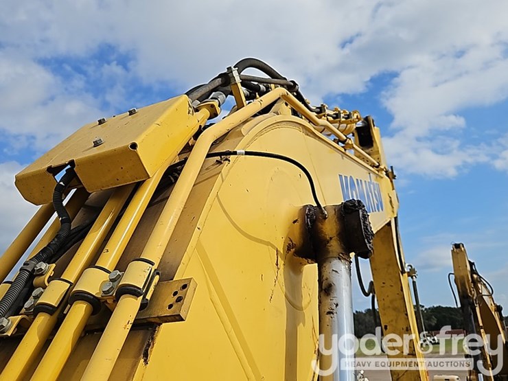 2019-komatsu-pc390-lci-11-image-30