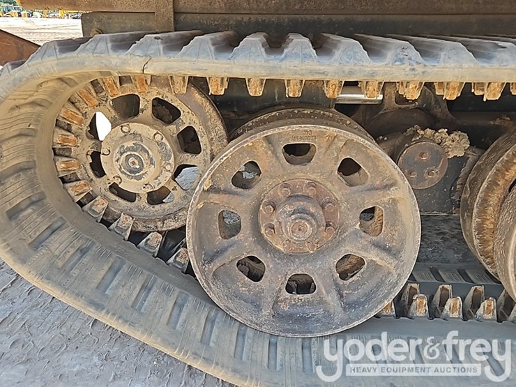 2013-prinoth-panther-t8-image-25