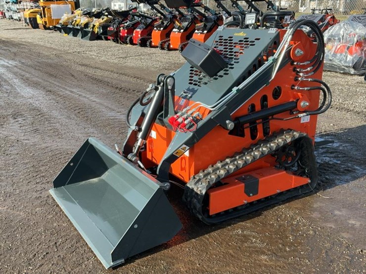 #1008-•-unused,-landhero,-mini-skid-steer-loader,-ldh-t460-image-1