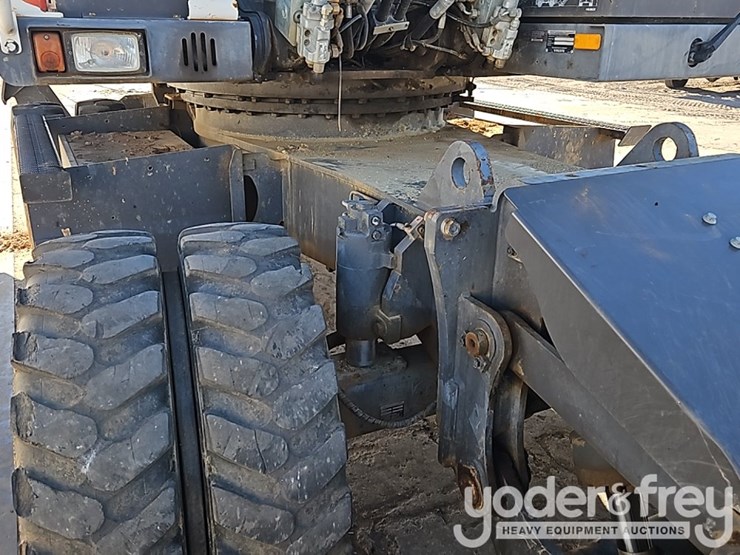 2016-volvo-ew180e-image-11