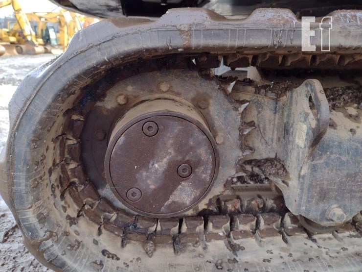 2017-kubota-kx040-4-image-37