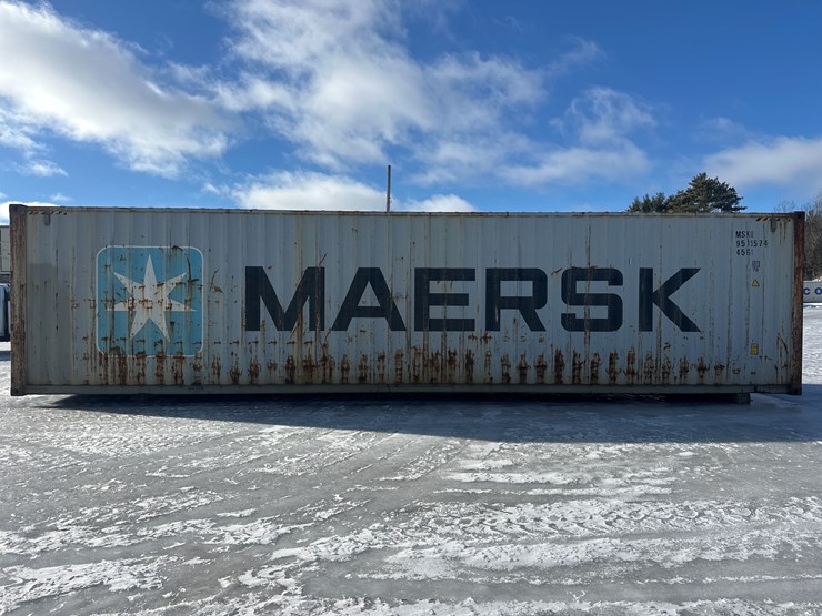 #5007-•-40’-shipping-container-image-2