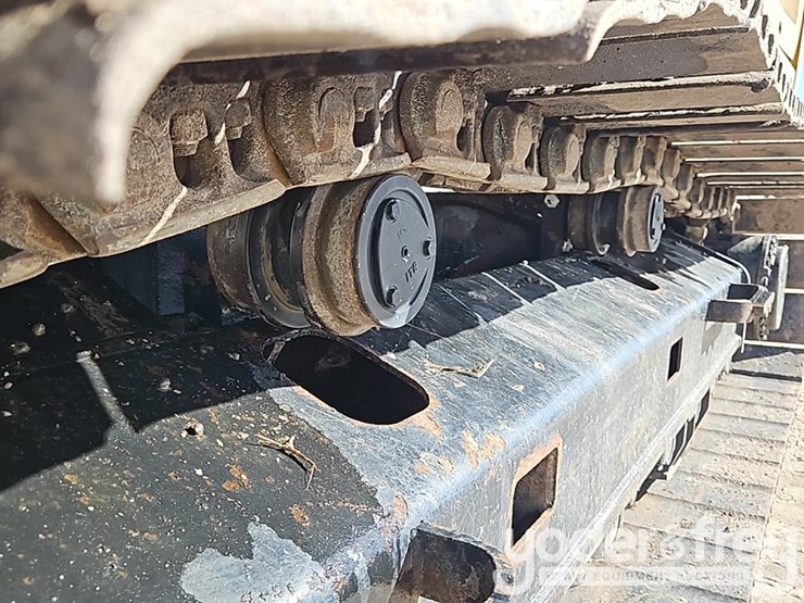 2017-caterpillar-330fl-image-10