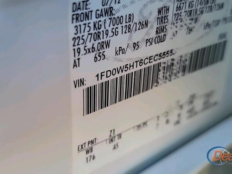 2012-ford-f550-image-19