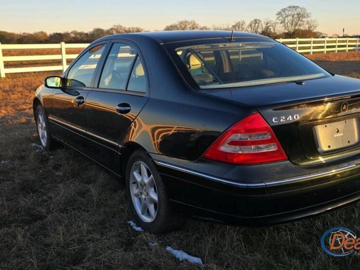 2002-mercedes-benz-c240,-s/n-wdbrf61j22f260401:-odometer-shows-149k-mi.-image-13