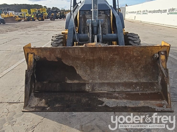 2017-deere-310sl-image-8