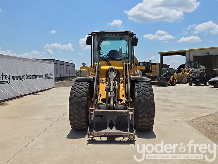 2014-volvo-l60g-image-8