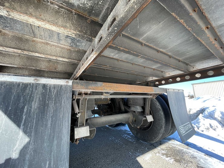 2023-stoughton-trailer-image-23